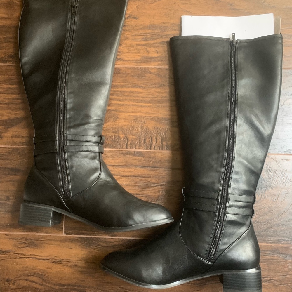 Black Leather Zip Up Boots